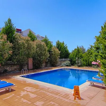 Yildirim 3, Private With 70m2 Pool Villa *